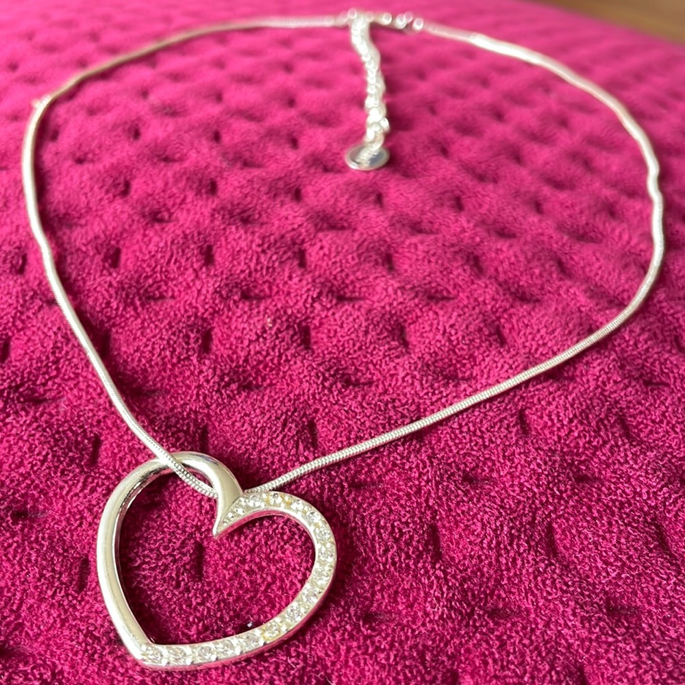 Claire’s necklace